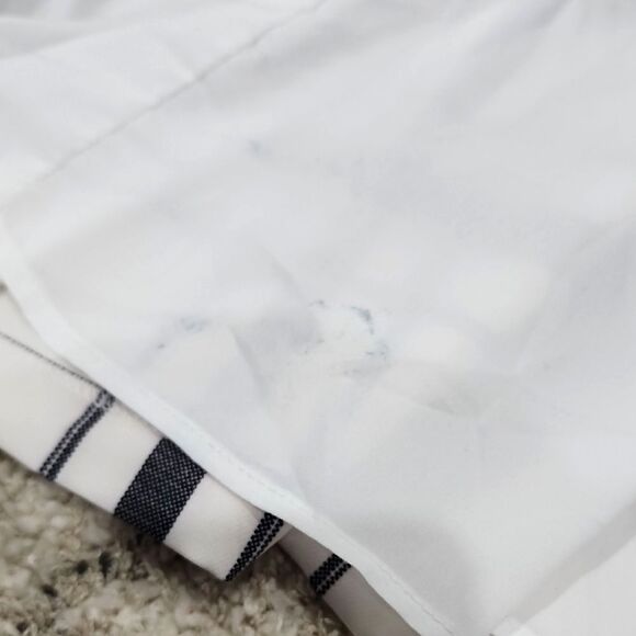 NY & CO Stylish Plaid Poncho Women sz Medium Slit Sleeves Mob Wife Housewive - Picture 8 of 11